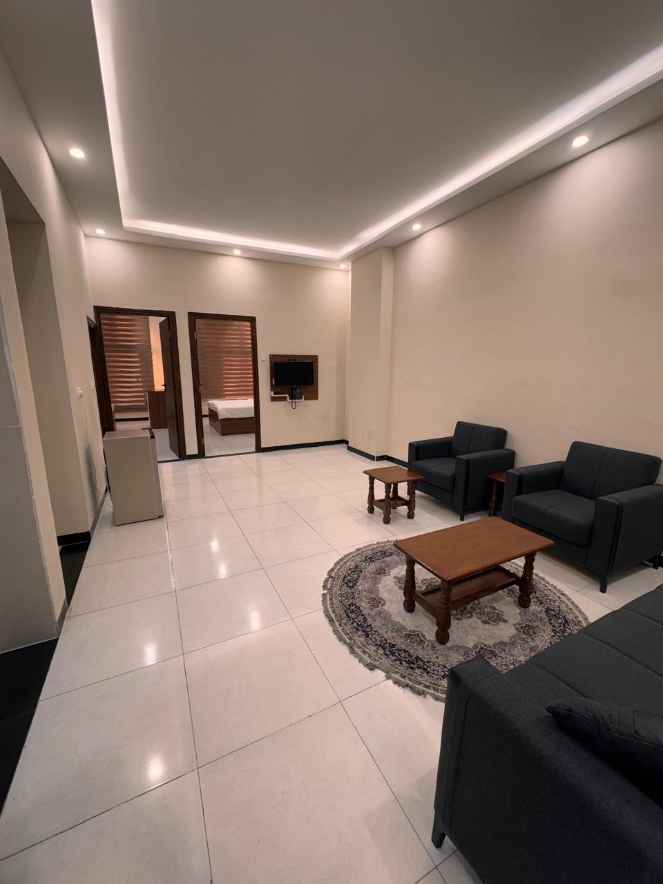 Tourists enjoying Sulemania mountains